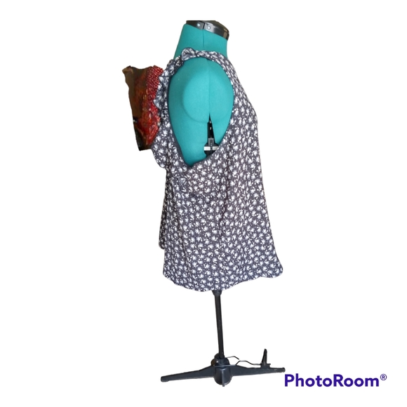 LOFT Floral Ruffle Back Shell Top XL - Picture 4 of 9